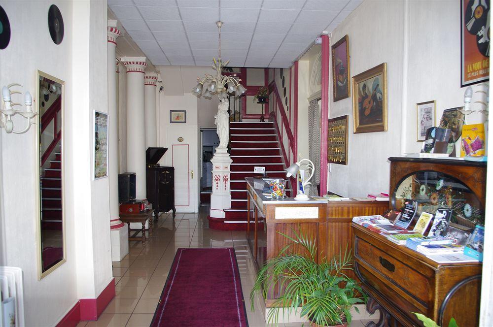 Hotel De La Paix Limoges Esterno foto