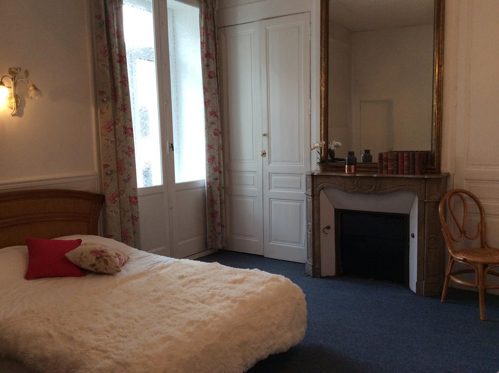Hotel De La Paix Limoges Esterno foto