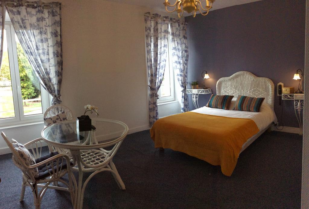 Hotel De La Paix Limoges Esterno foto