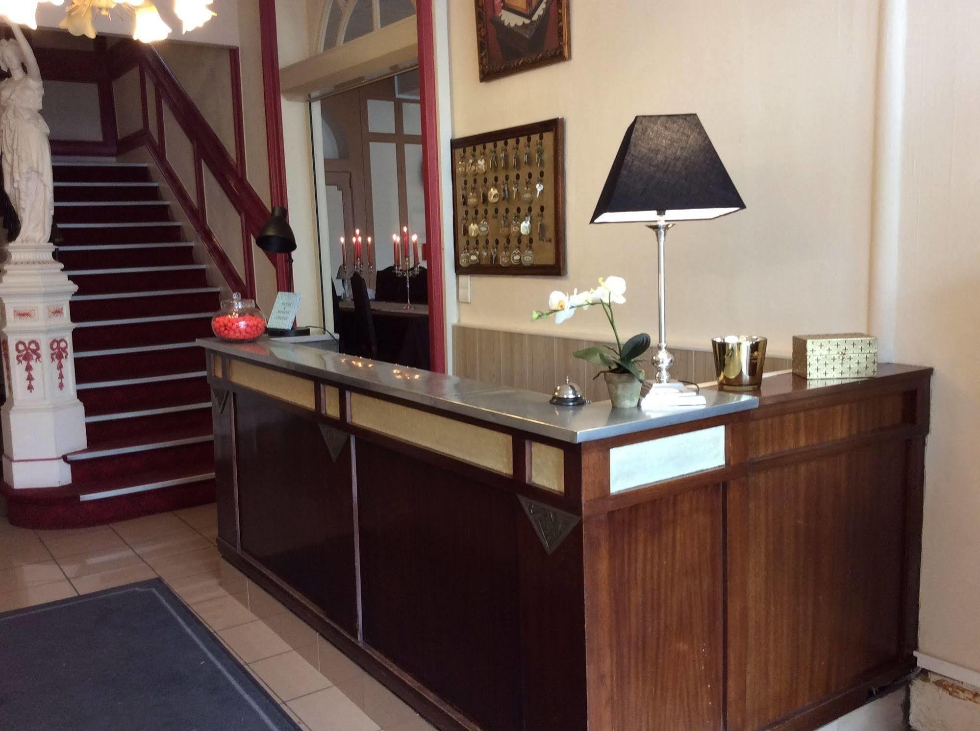 Hotel De La Paix Limoges Esterno foto